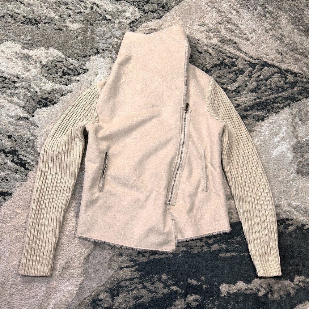 Chelsea & Theodore Moto Jacket Womens Medium Beige Faux Fur Asymmetrical Zip